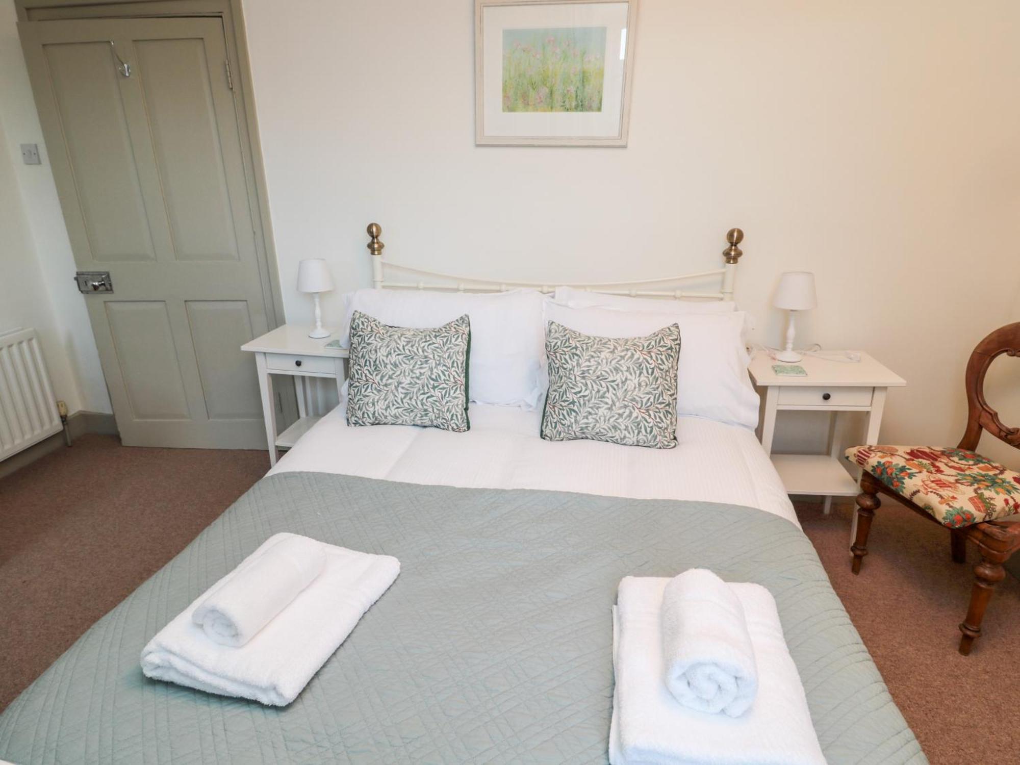 Upper Oakwood Apartment Алнуик Екстериор снимка
