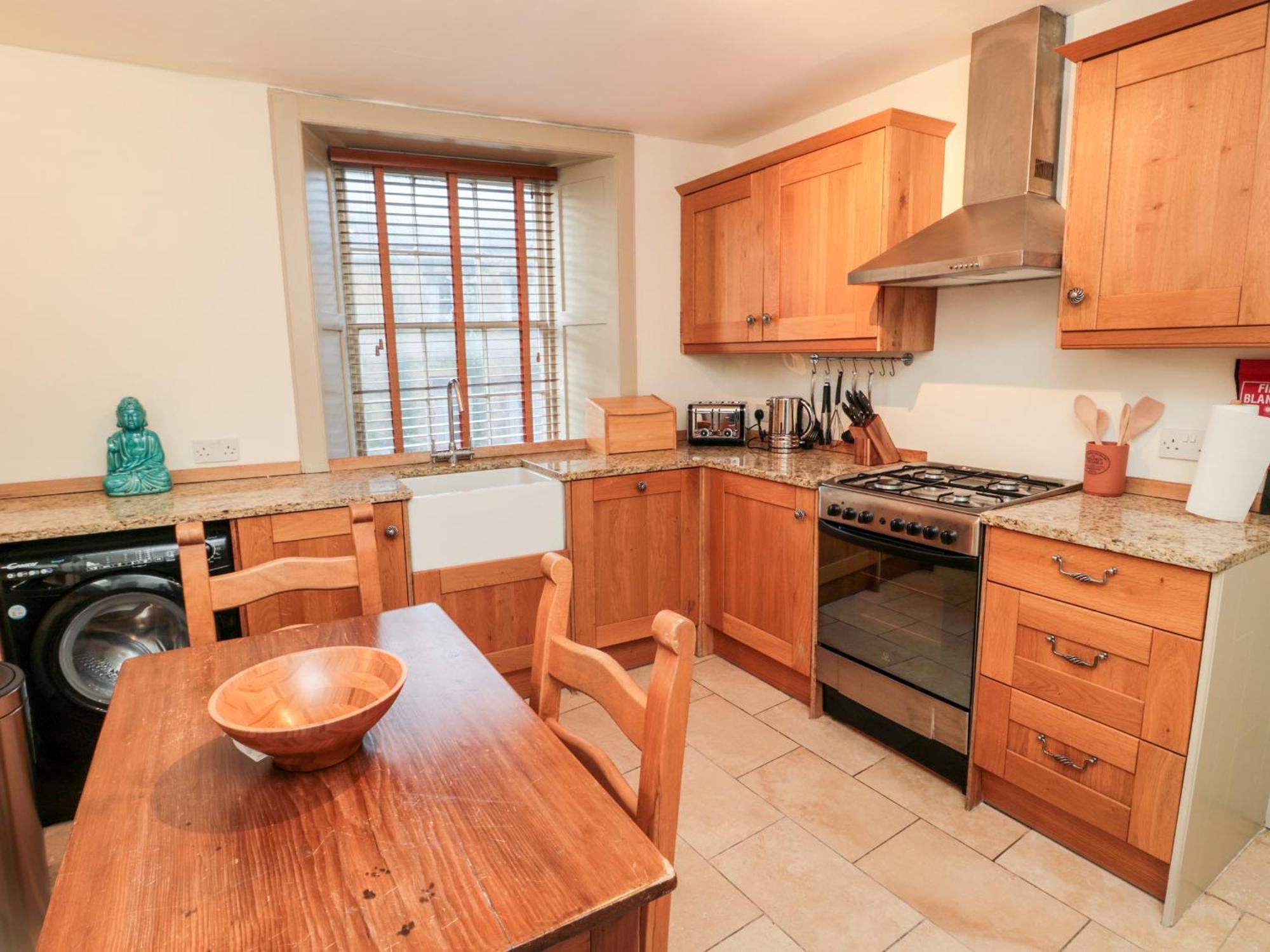 Upper Oakwood Apartment Алнуик Екстериор снимка